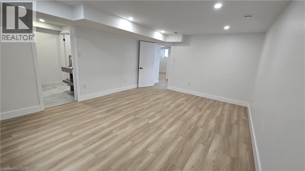 7266 SILVER CREEK Circle - Image 39