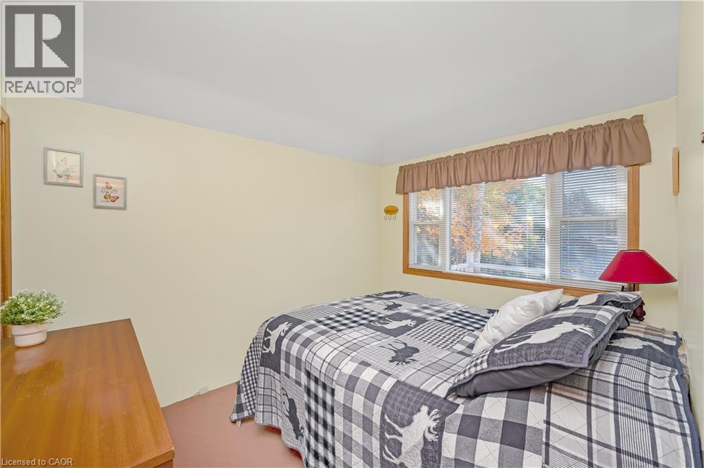 1012 ARMSTRONG Road - Image 27