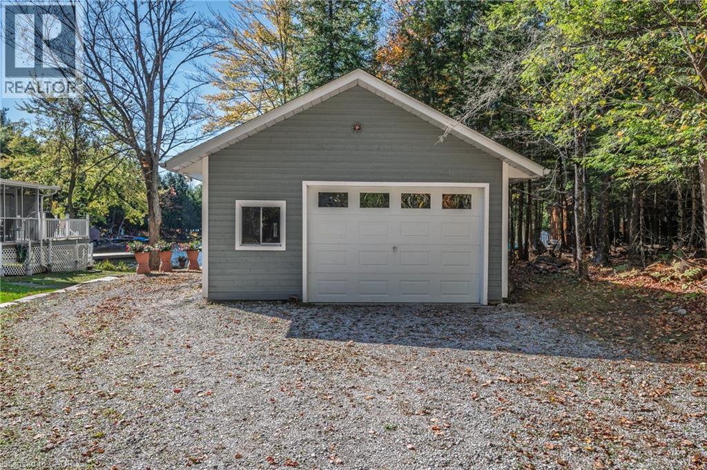 1012 ARMSTRONG Road - 38
