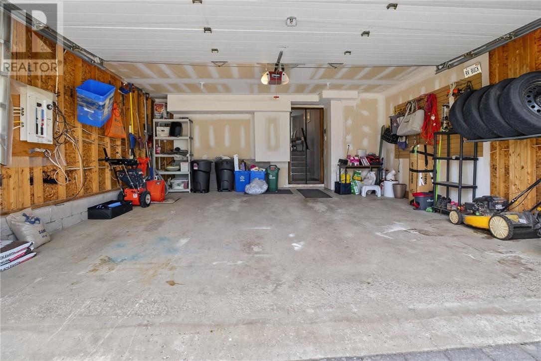 3 Silverberry - Image 35