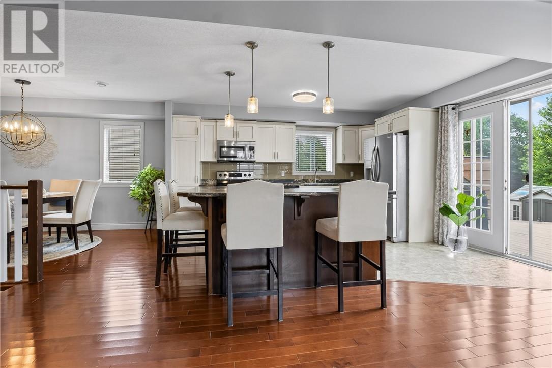 3 Silverberry - Image 6