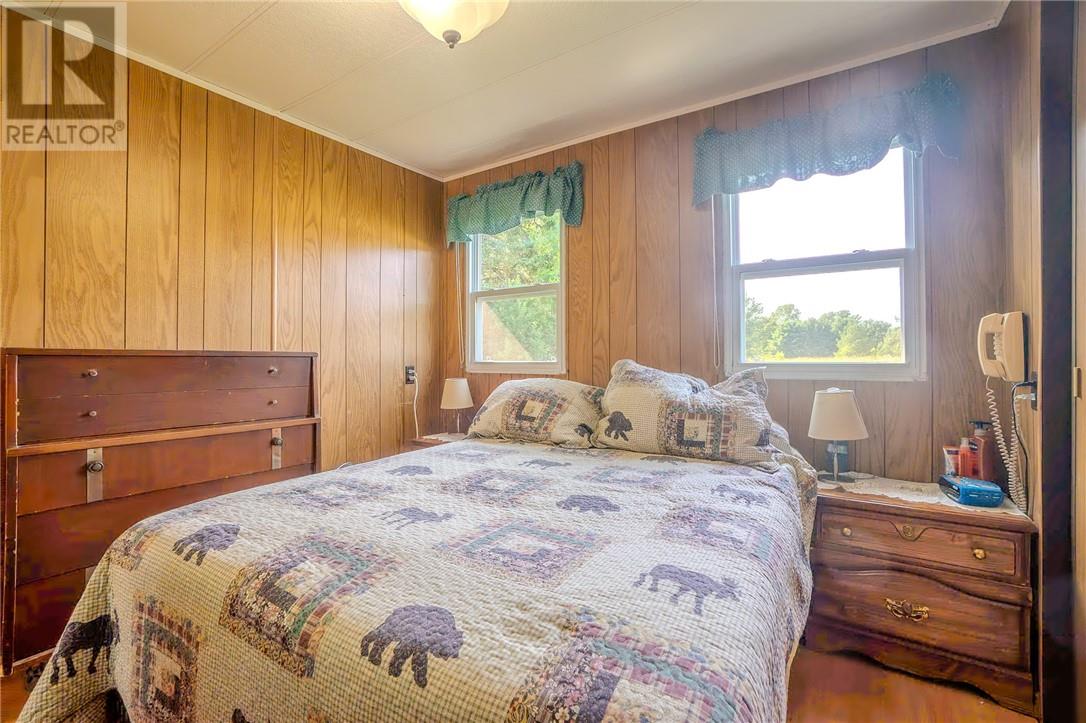 1200 River Road - 11