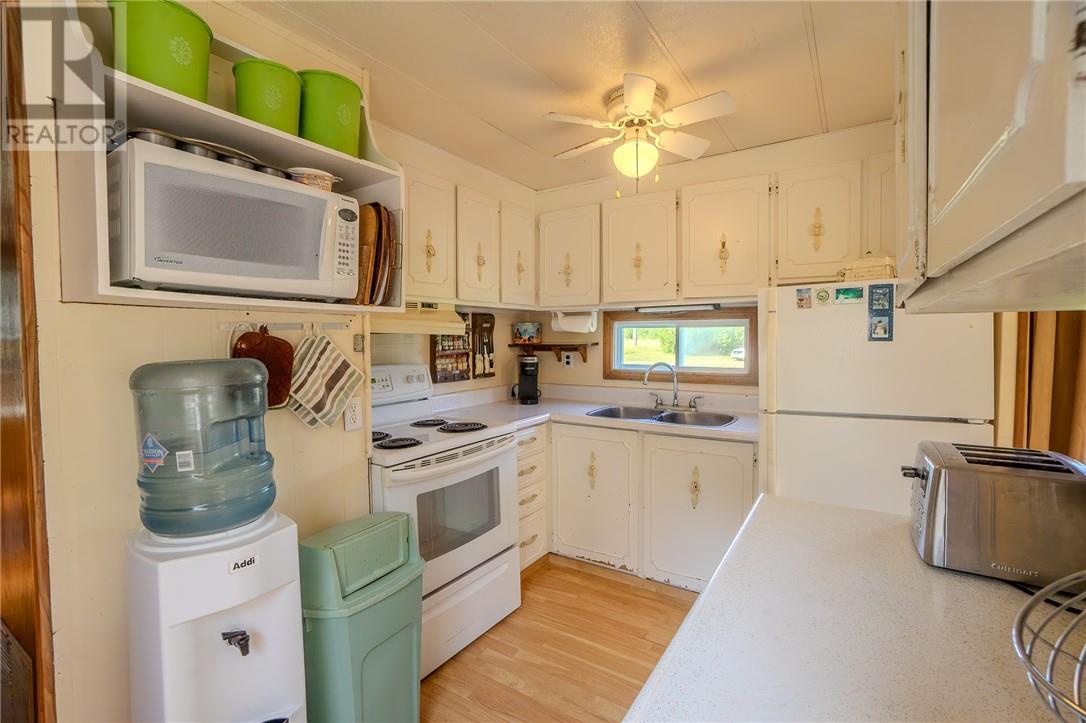 1200 River Road - 8