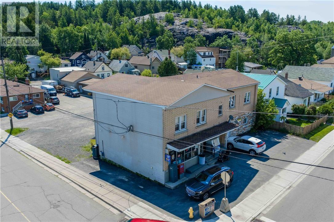 396-400 Melvin Avenue - 2