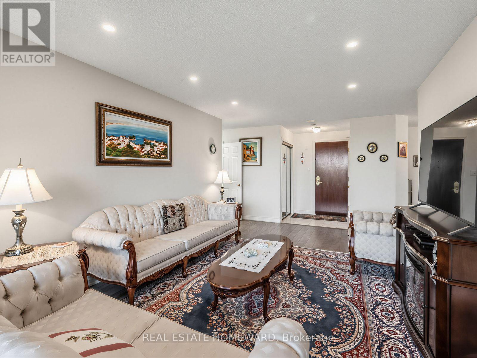 #619 1210 DON MILLS ROAD - 4