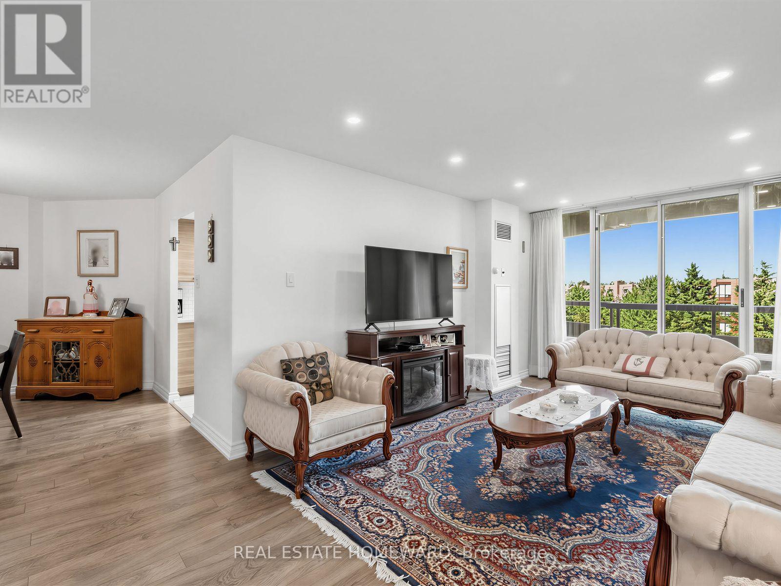 #619 1210 DON MILLS ROAD - 6