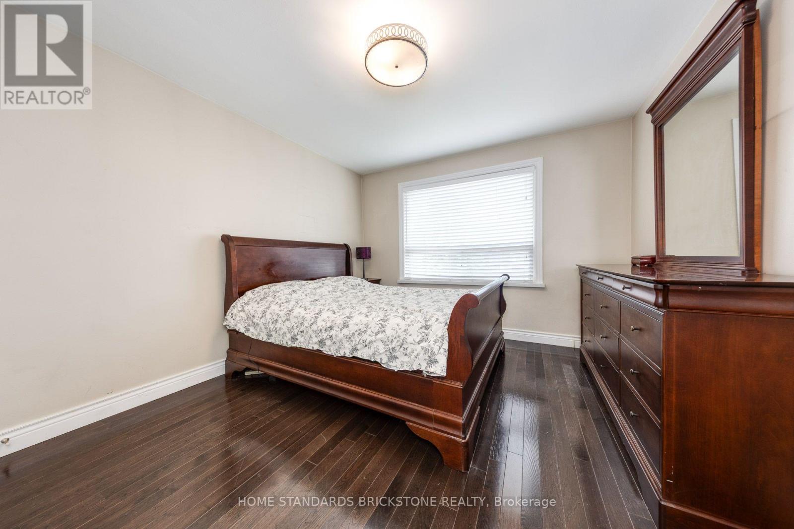 19 GRANITE STREET - Image 21