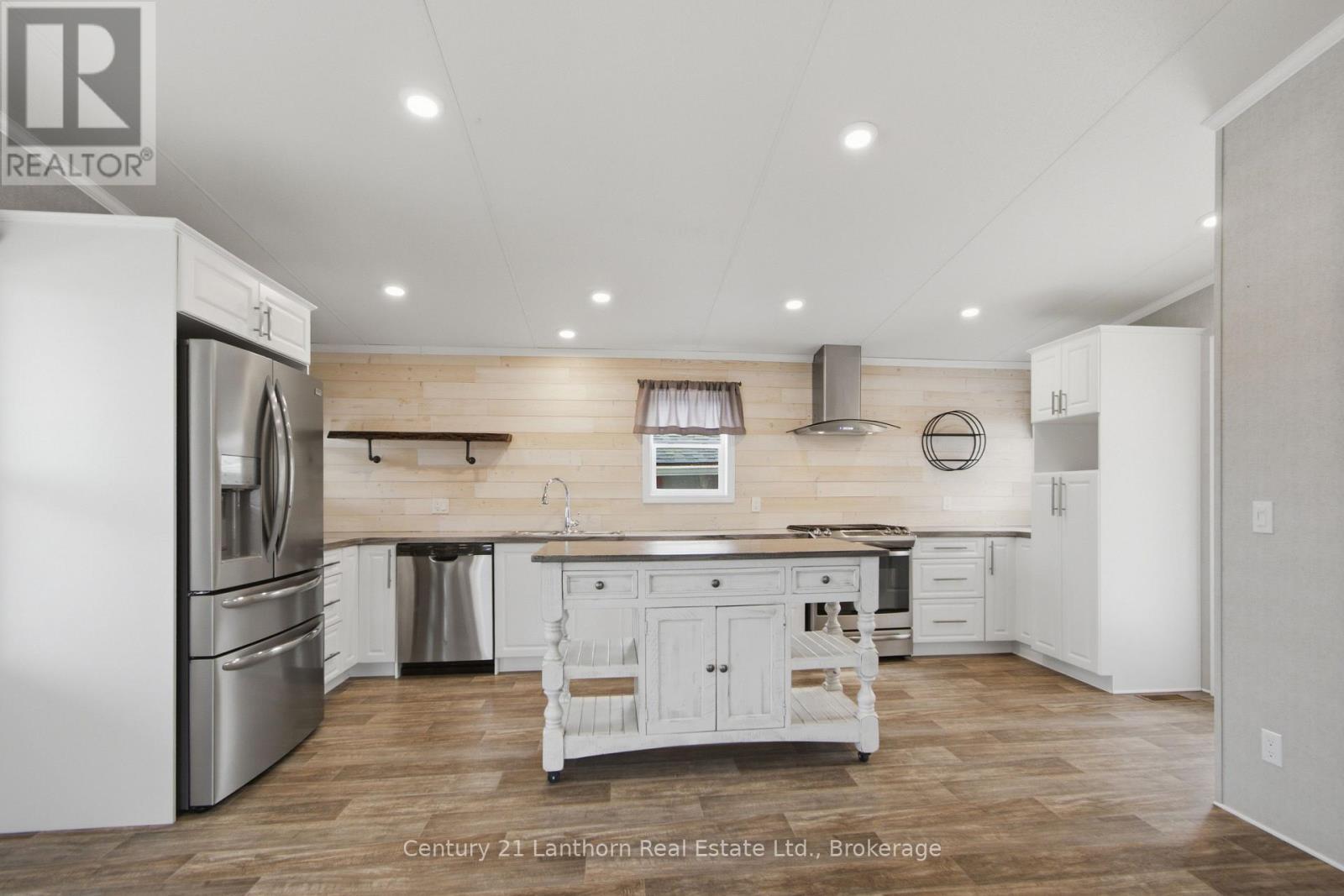 #18 484 FRANKFORD STIRLING ROAD - Image 7