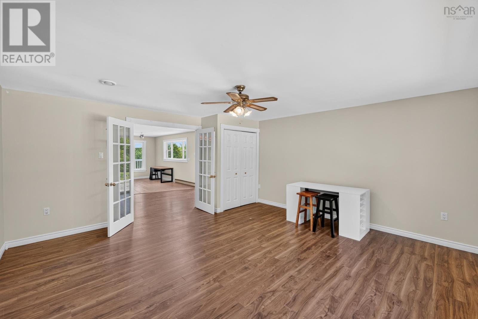 2977 Highway 340 - 21