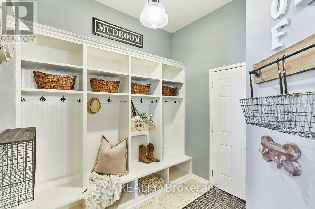 158 JENNINGS DRIVE - 14