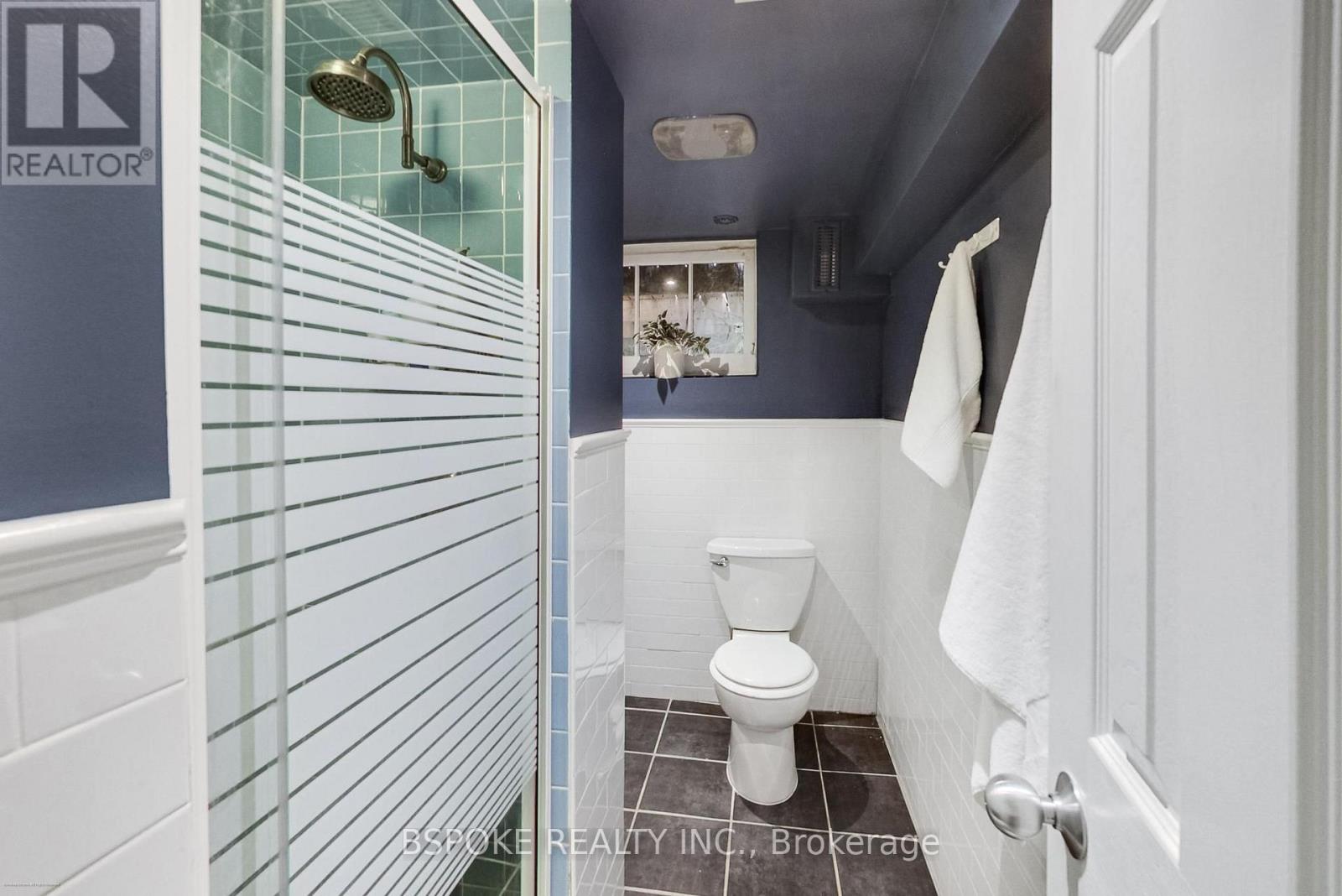 214 GAINSBOROUGH ROAD - Image 28