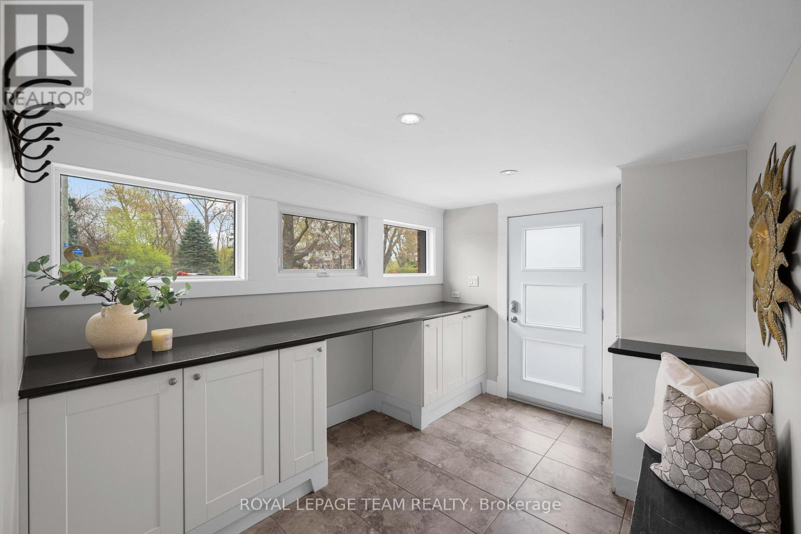 2 LOCKVIEW ROAD - Image 14