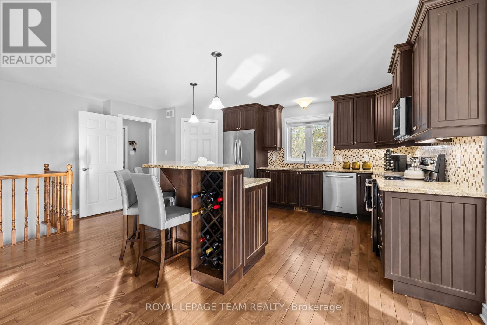 53 D'ARCYS WAY - Image 12