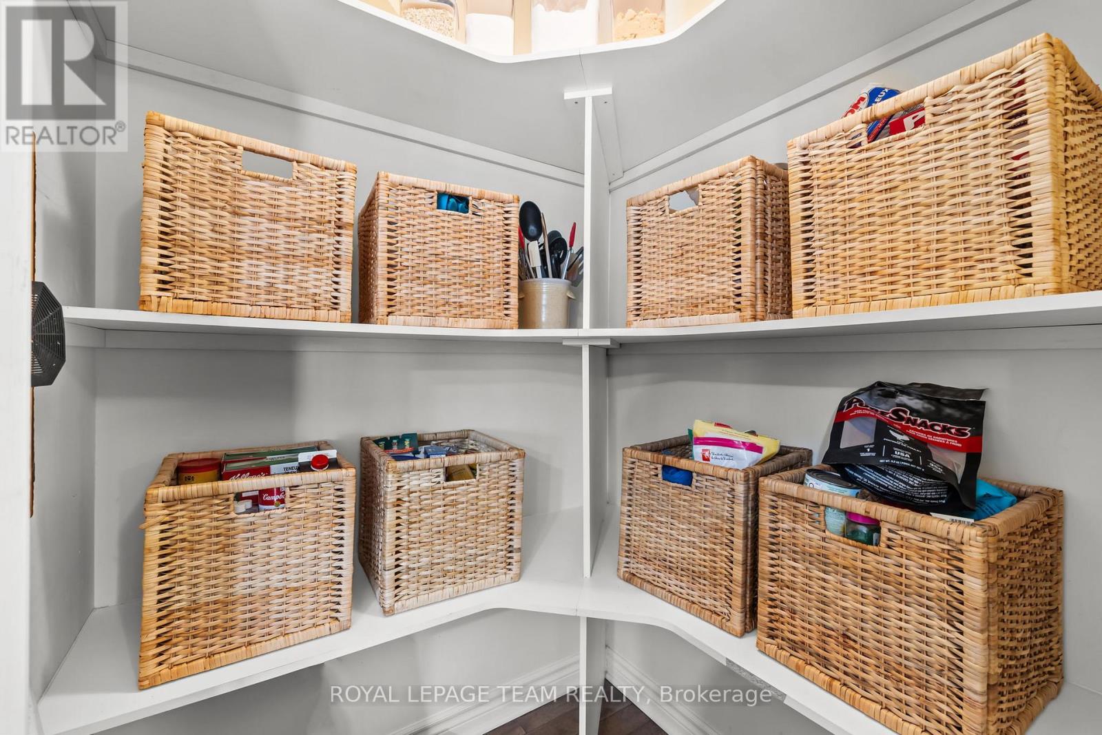 53 D'ARCYS WAY - Image 18