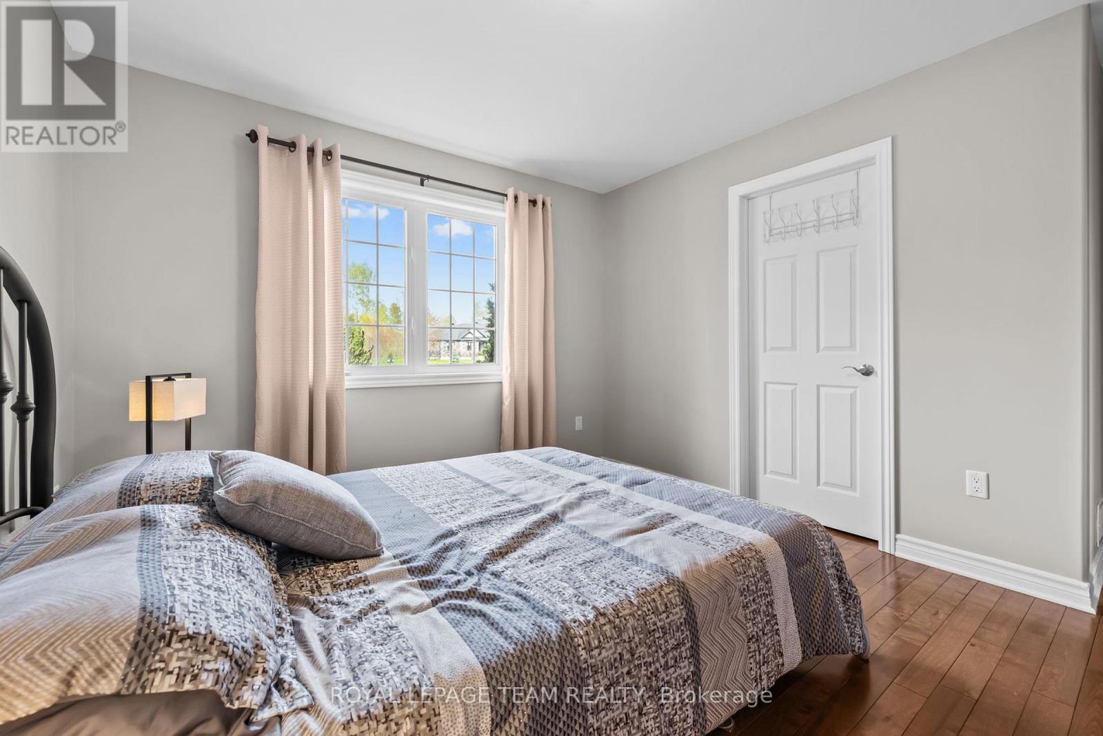53 D'ARCYS WAY - Image 20