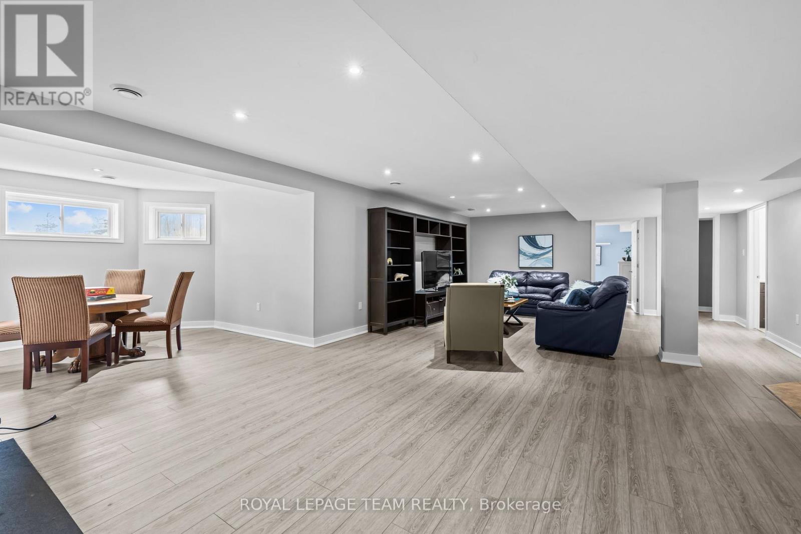 53 D'ARCYS WAY - Image 29