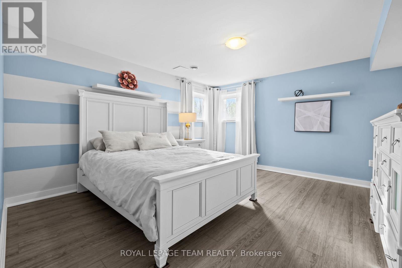 53 D'ARCYS WAY - Image 34