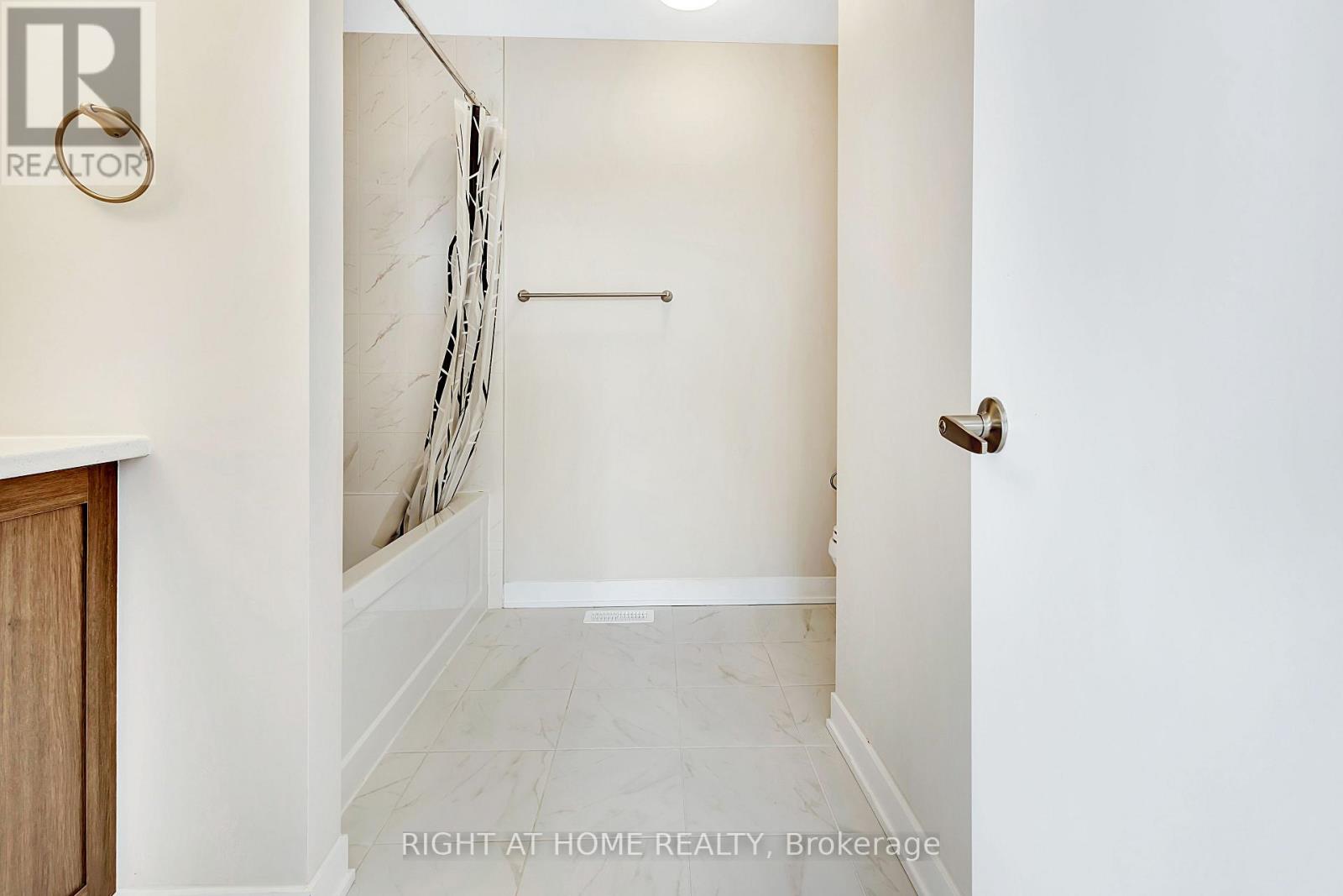 106 BEEBALM CRESCENT - 17