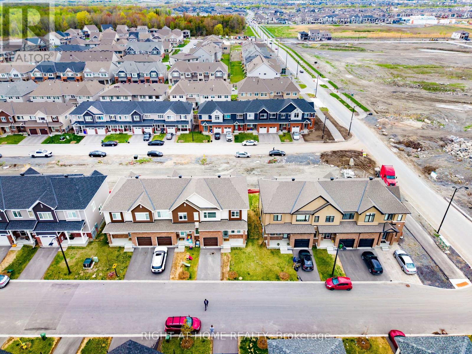 106 BEEBALM CRESCENT - Image 33