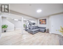 Room A - 169 Killian Road, Vaughan, ON L6A1A8 Photo 10