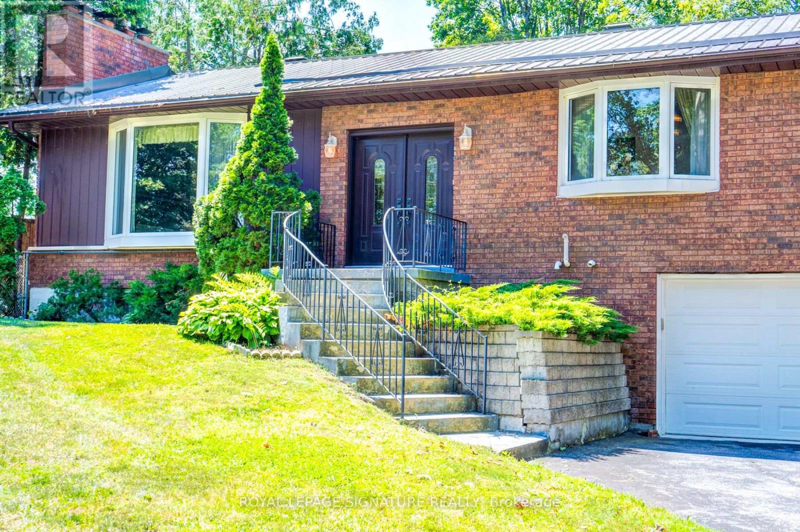 2948 LILLIAN STREET - 9