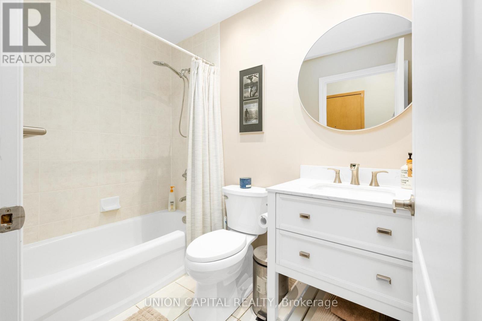 #102 48 SUNCREST BOULEVARD - 8