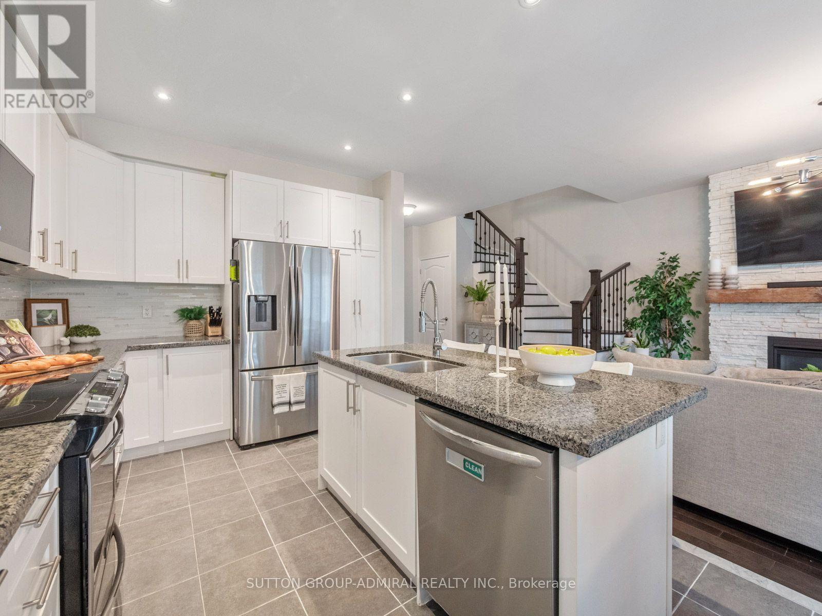 16 CHARMUSE LANE - Image 15