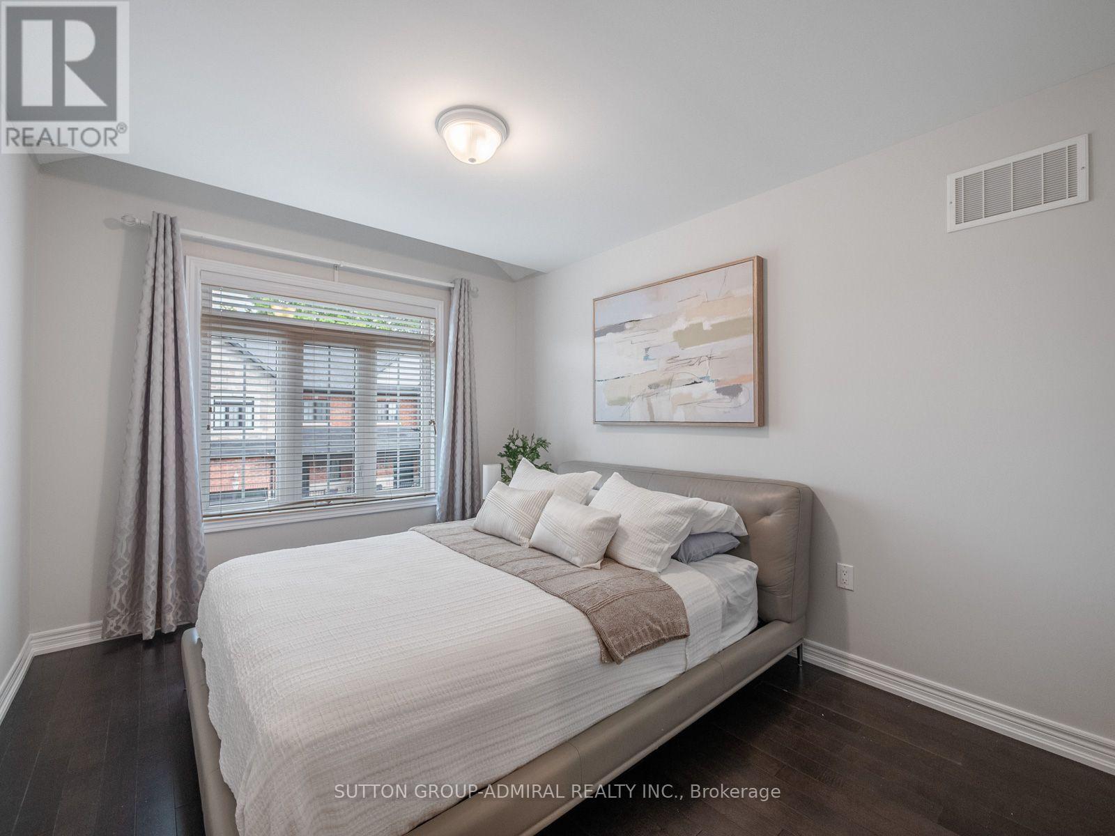 16 CHARMUSE LANE - Image 27