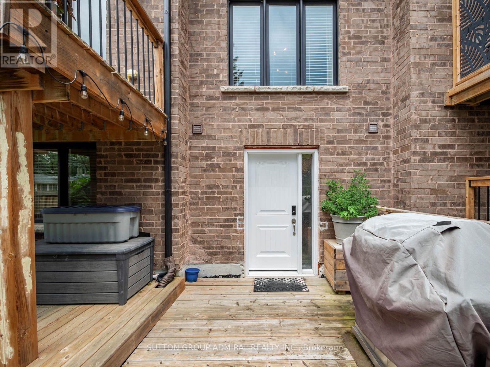 16 CHARMUSE LANE - Image 41
