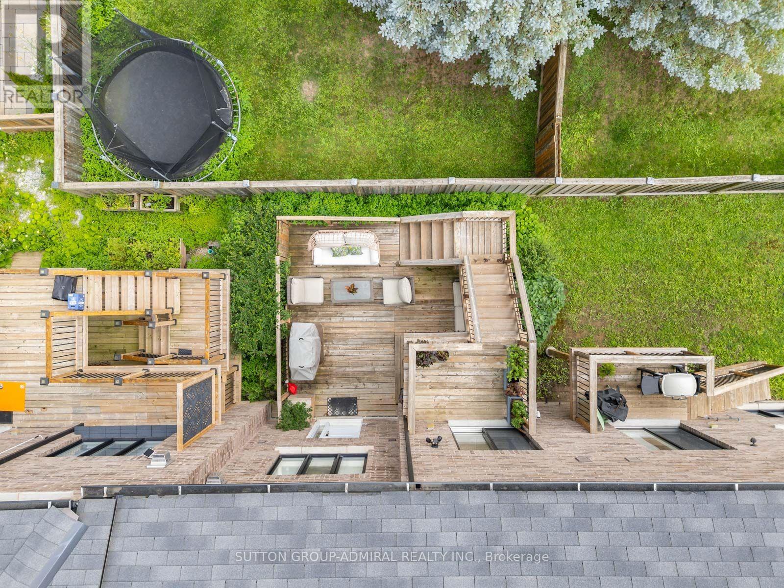 16 CHARMUSE LANE - Image 44