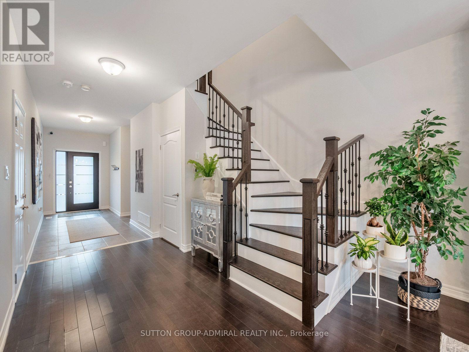 16 CHARMUSE LANE - Image 6
