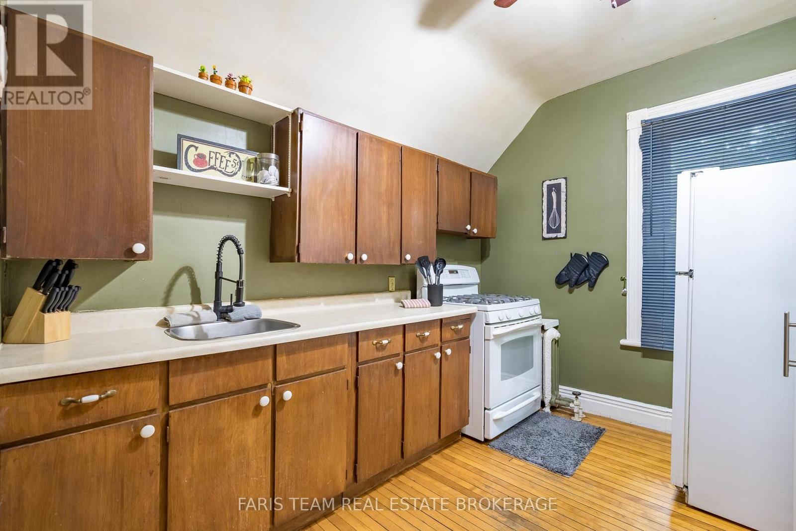 338 GLOUCESTER STREET - Image 22