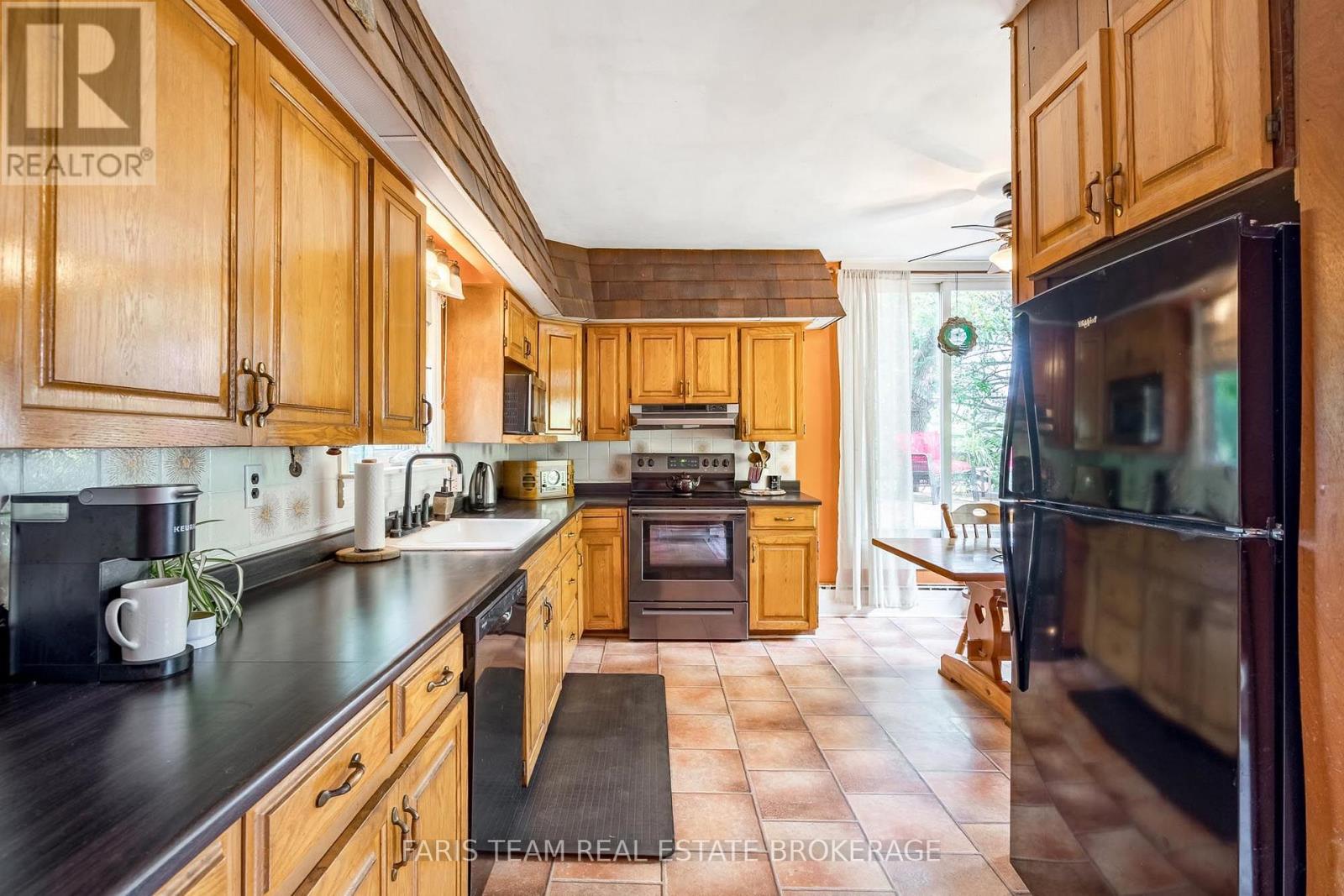 338 GLOUCESTER STREET - 4