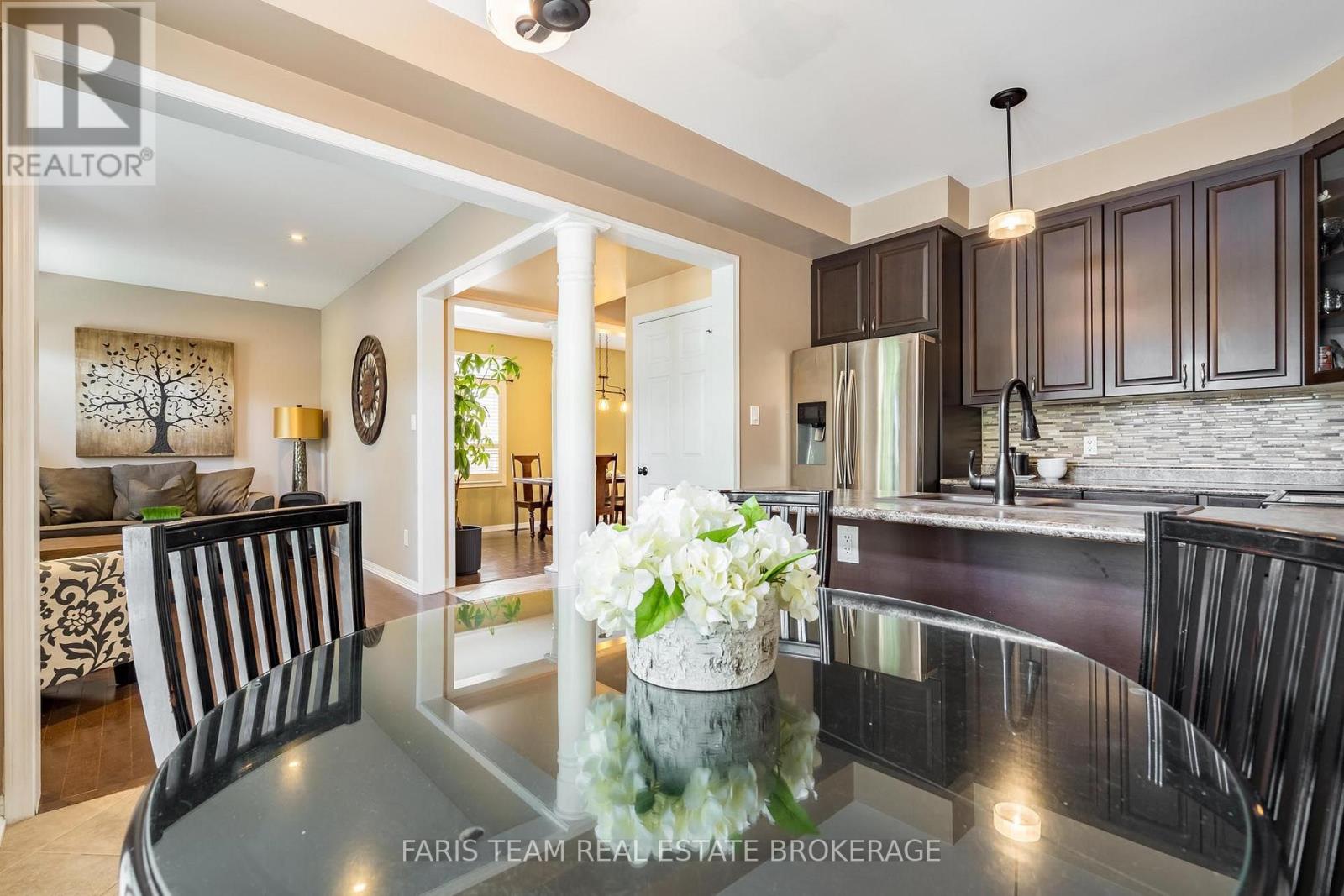 111 MONARCHY STREET - Image 10