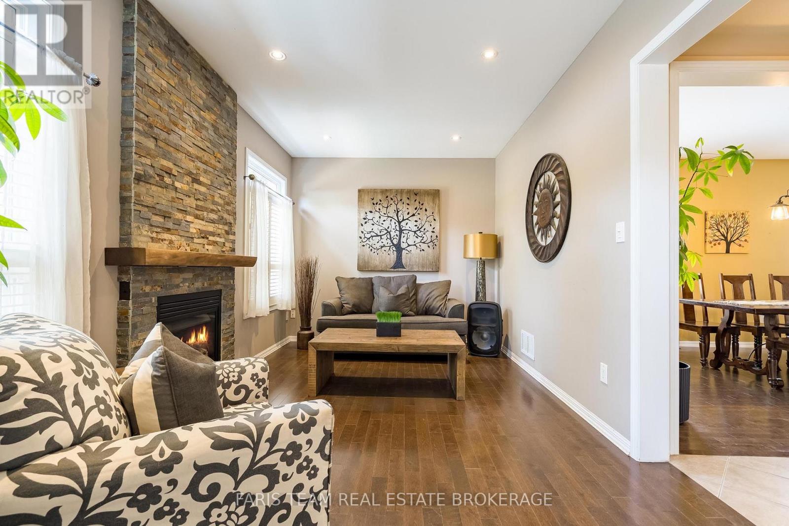 111 MONARCHY STREET - Image 13