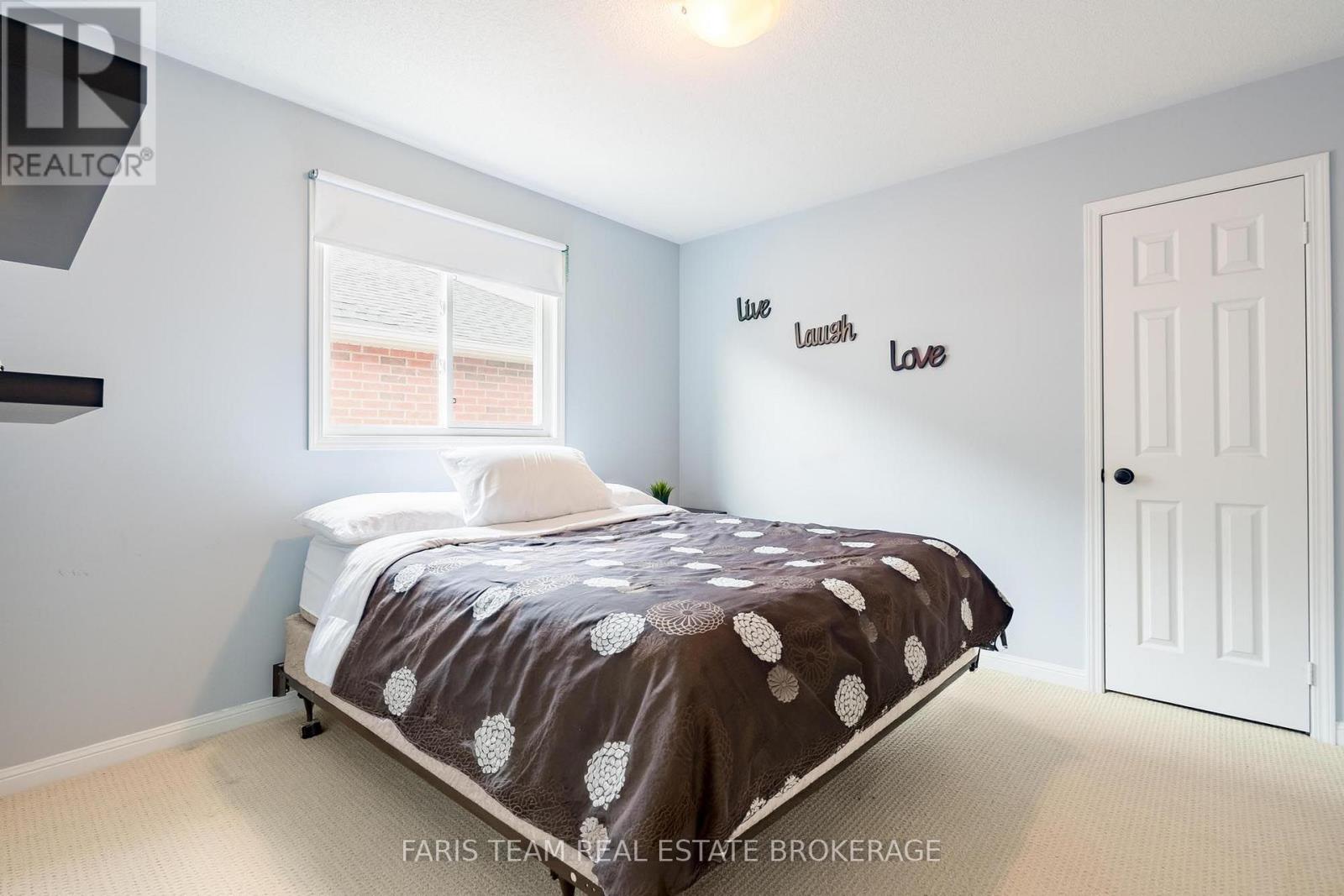 111 MONARCHY STREET - 23