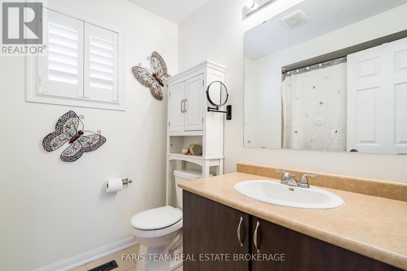 111 MONARCHY STREET - 25