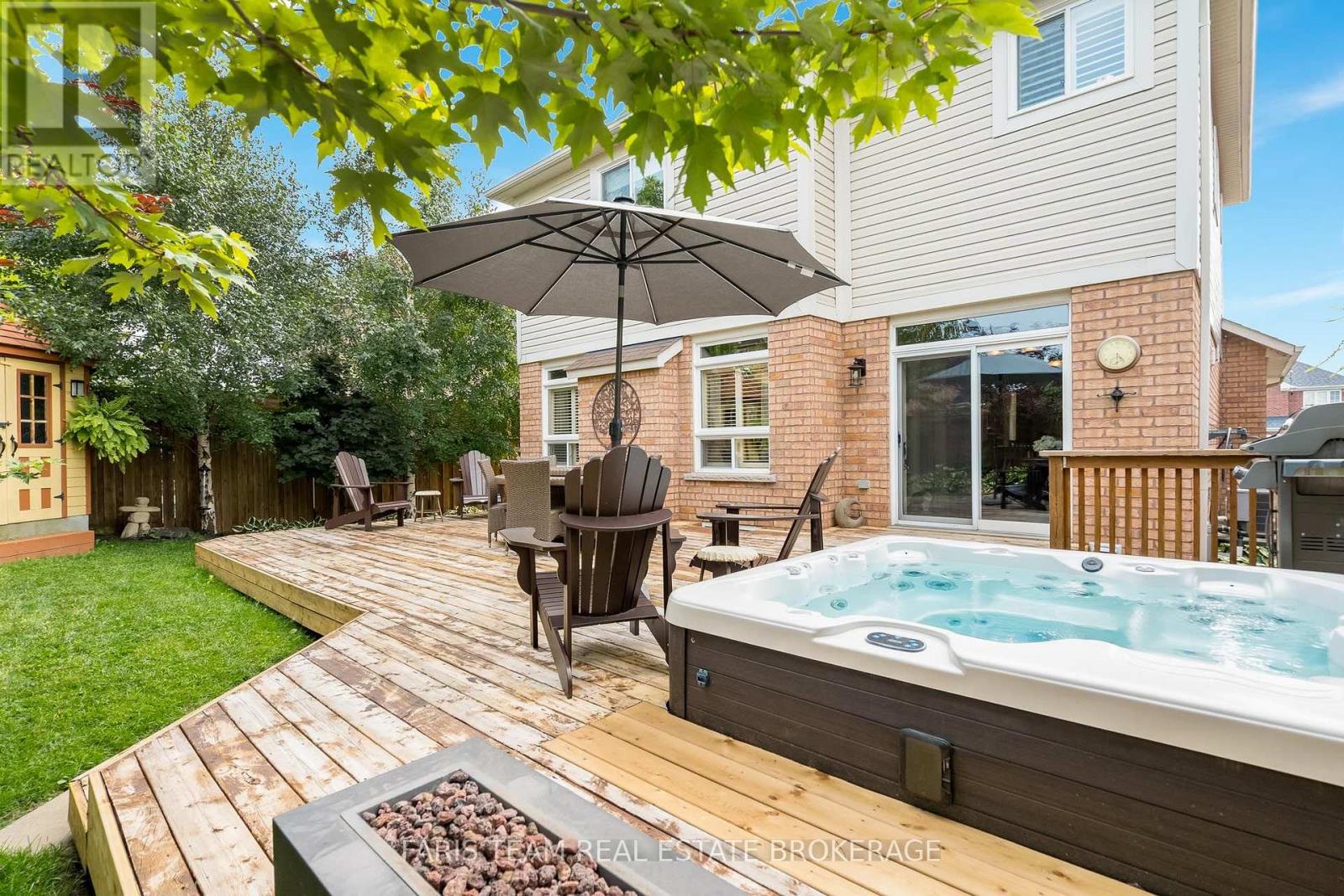 111 MONARCHY STREET - 32