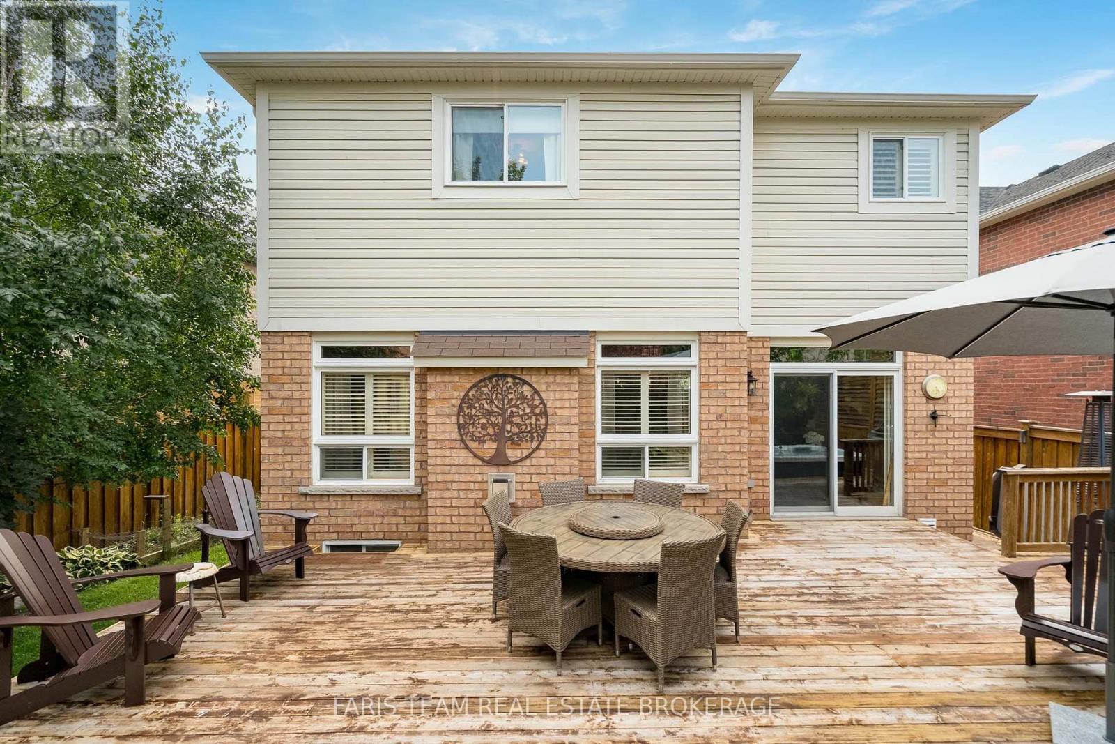 111 MONARCHY STREET - Image 33