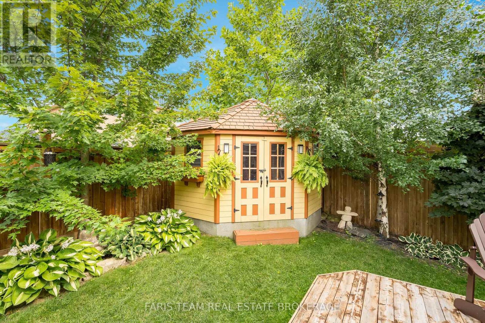 111 MONARCHY STREET - 35