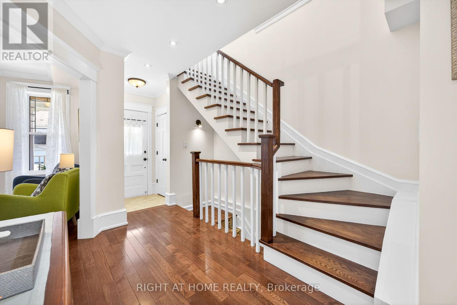 46 BAY STREET - Image 26