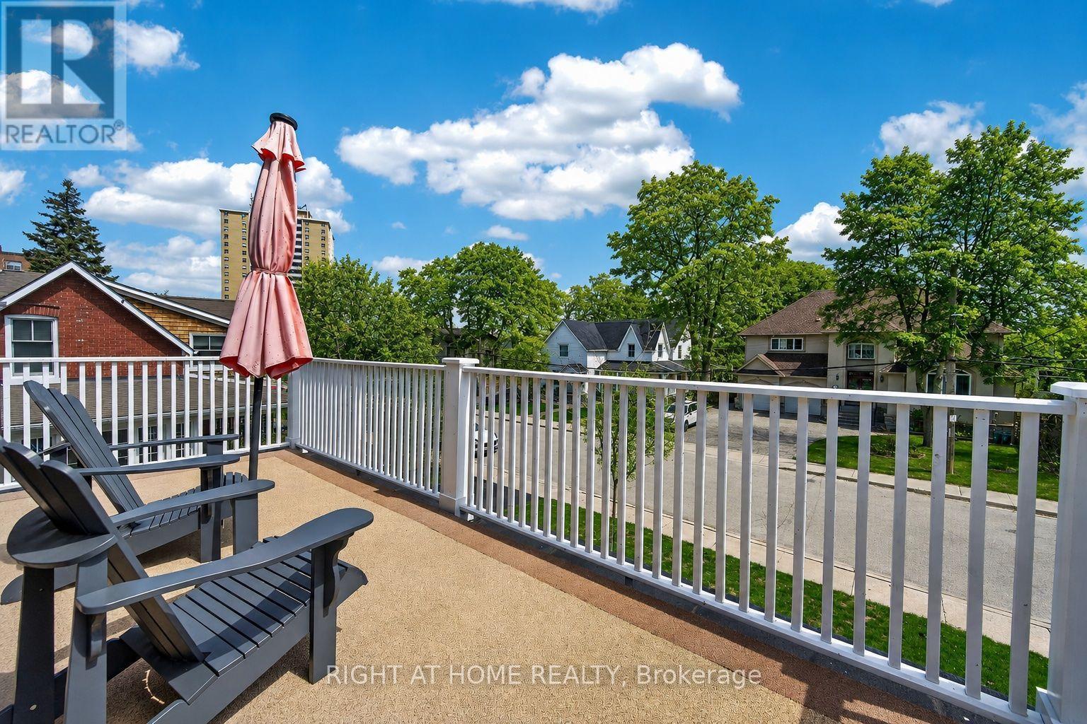 46 BAY STREET - Image 34