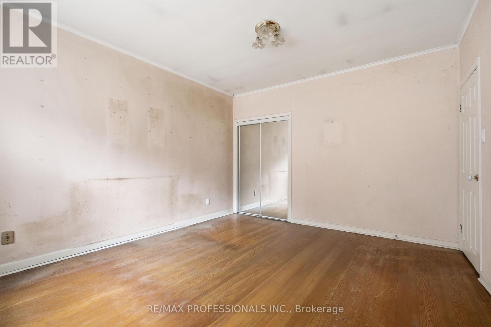 20 FALLINGBROOK ROAD - Image 18