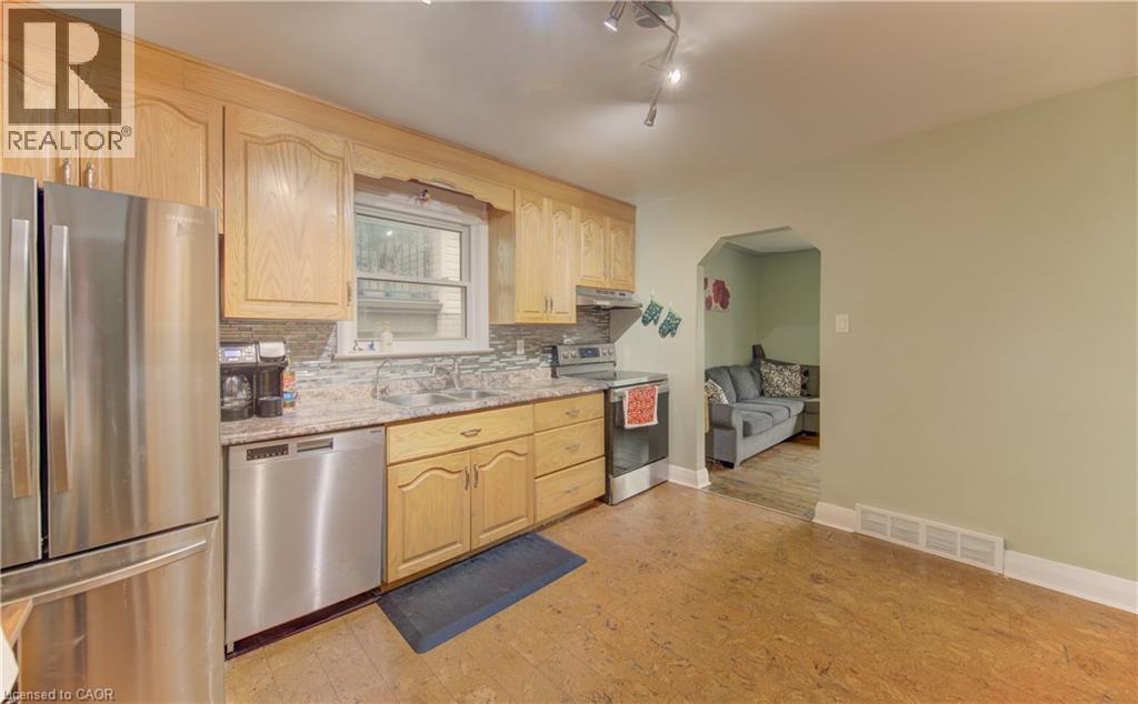 195 BELLEVIEW Avenue - 10