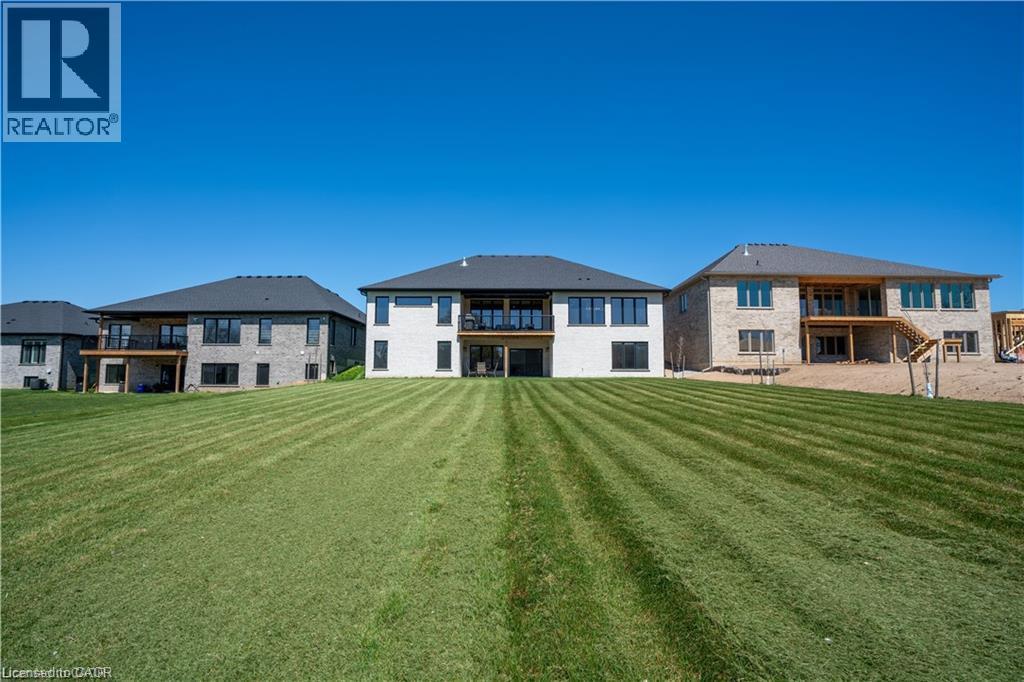 15 HUDSON Drive - 36
