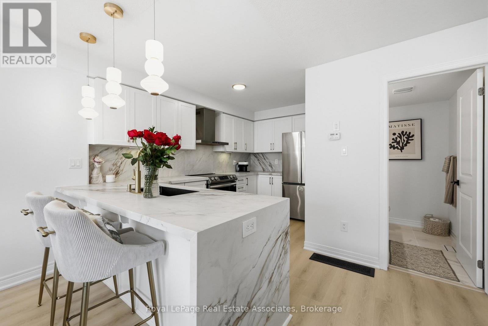 65 DRYDEN LANE - 14