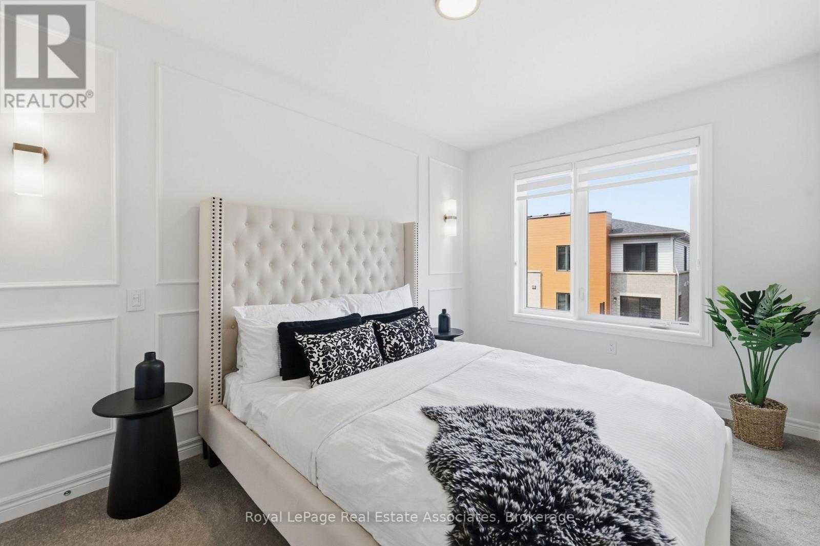 65 DRYDEN LANE - 28