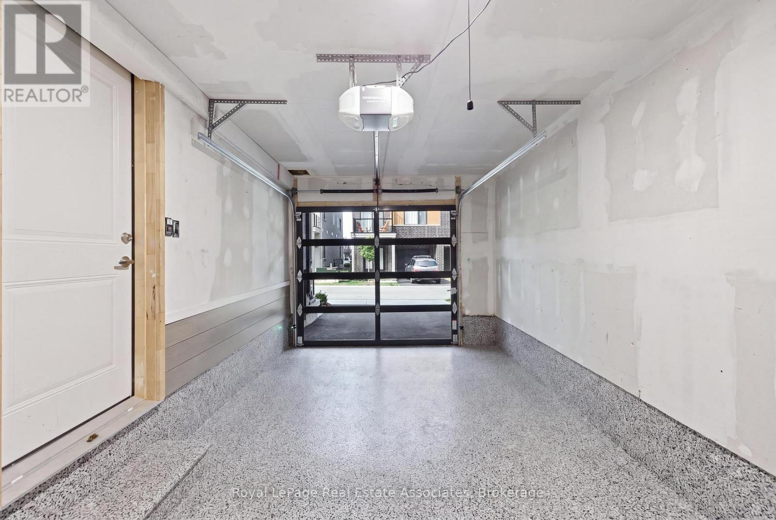 65 DRYDEN LANE - 34