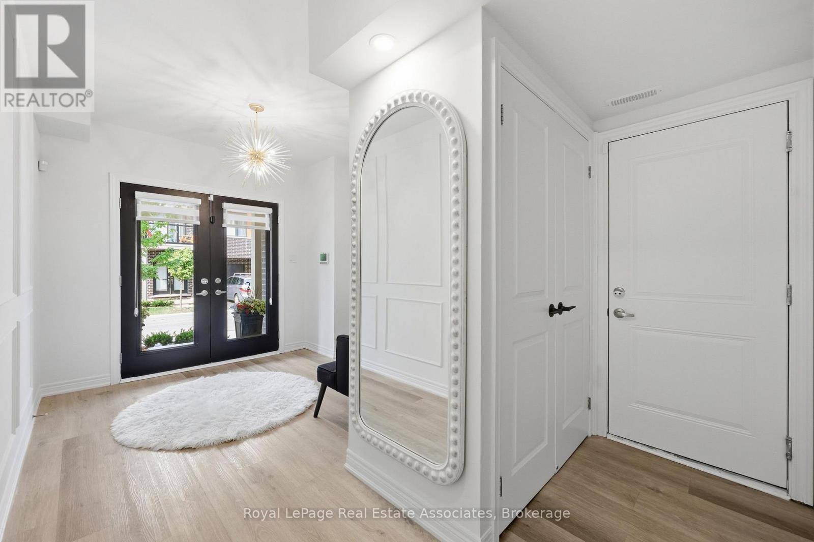 65 DRYDEN LANE - 6