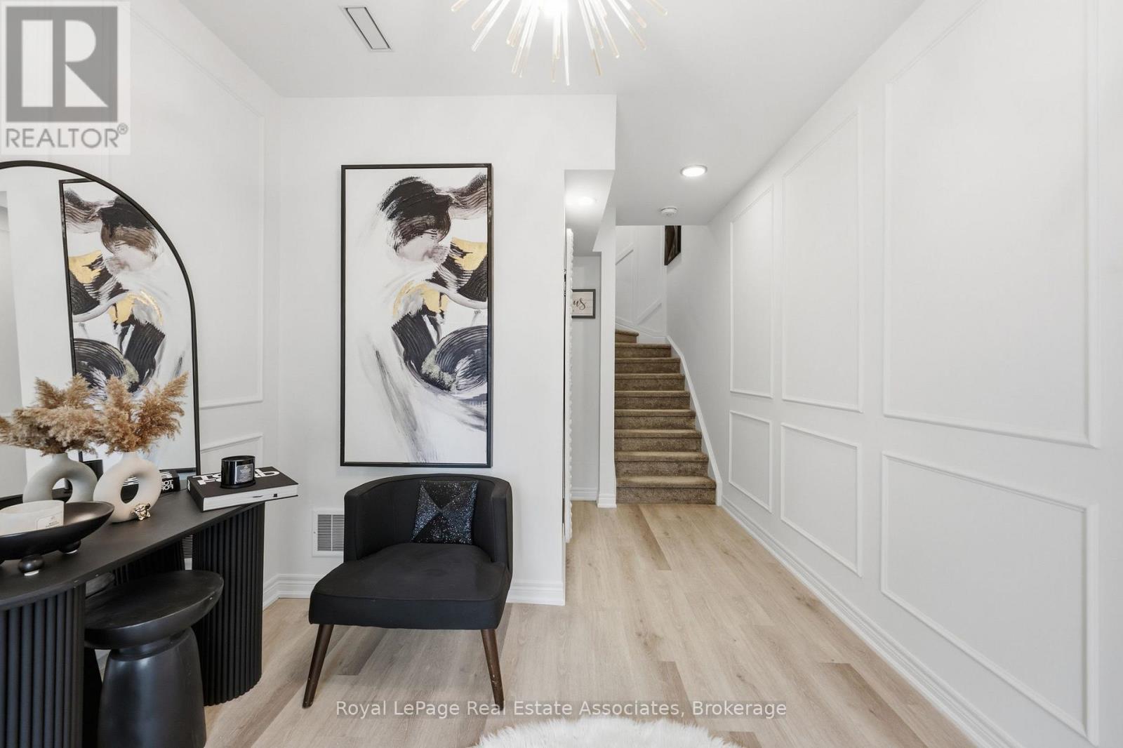 65 DRYDEN LANE - 8